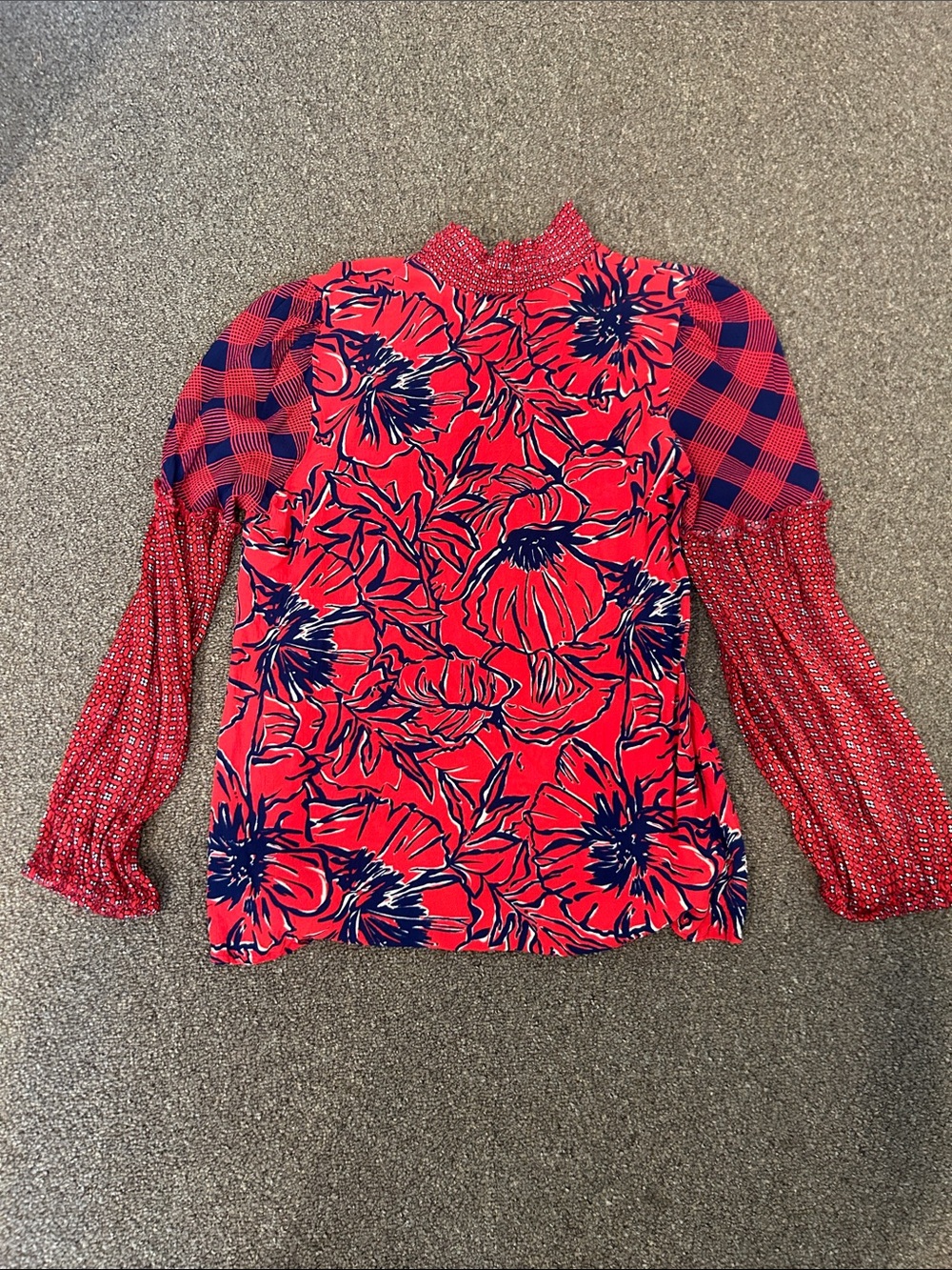 Floral High-Neck Blouse in Red and Navy - Picture 4 of 4